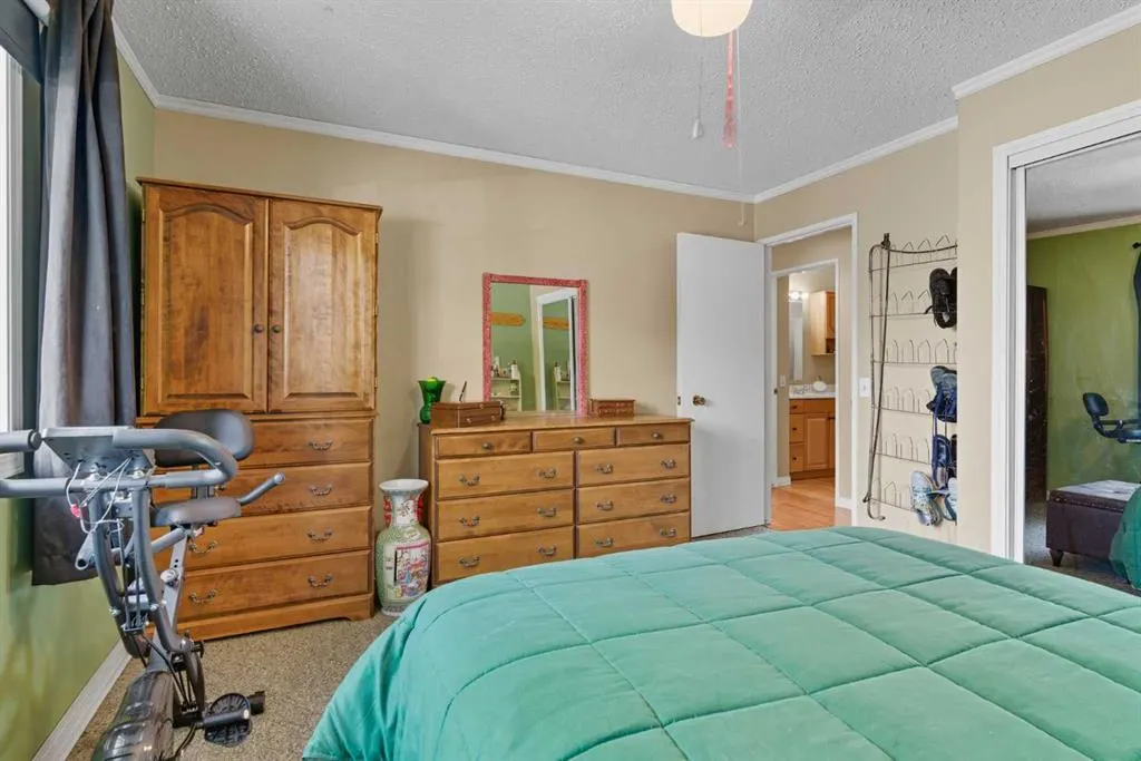 124 Lynnbrook Road SE