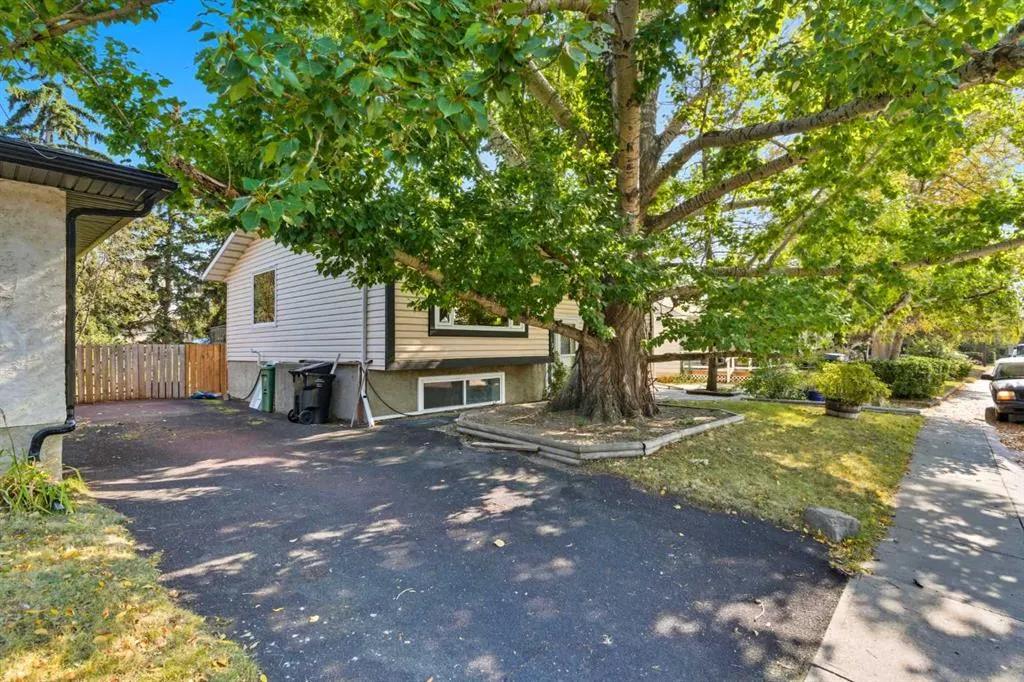 124 Lynnbrook Road SE