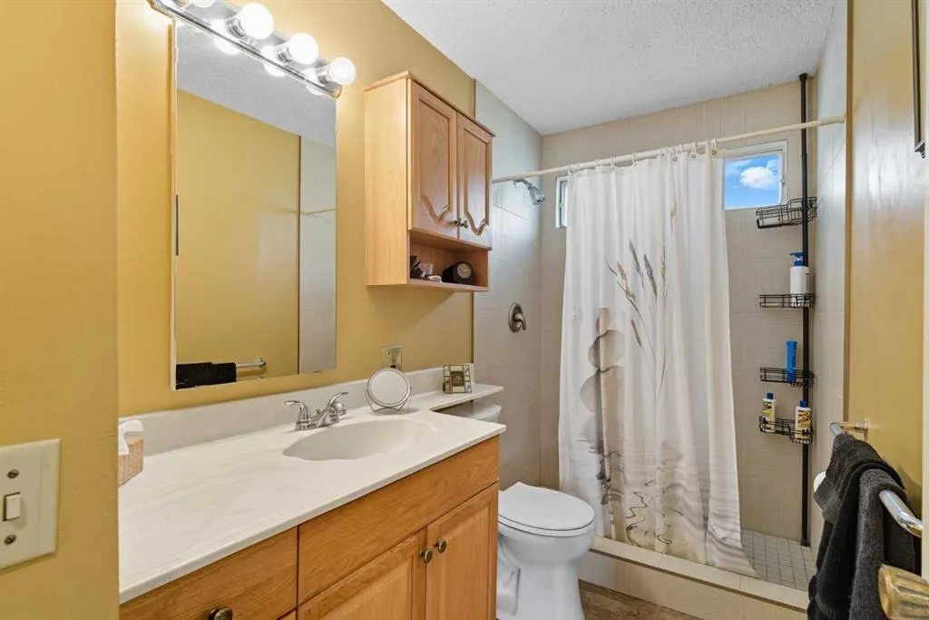 124 Lynnbrook Road SE