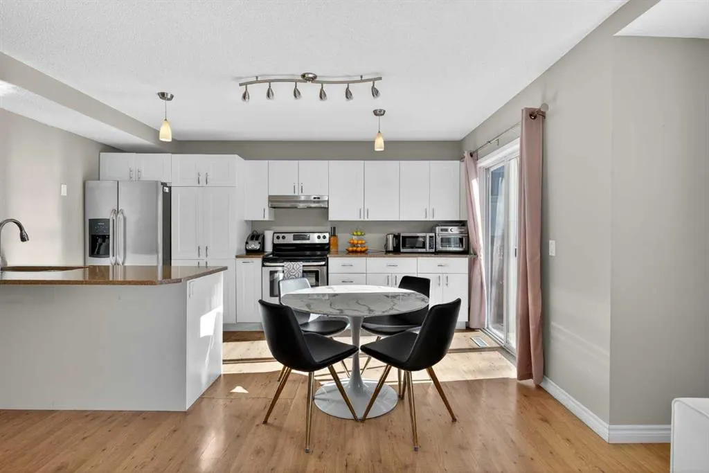 162 Mt Apex Crescent SE