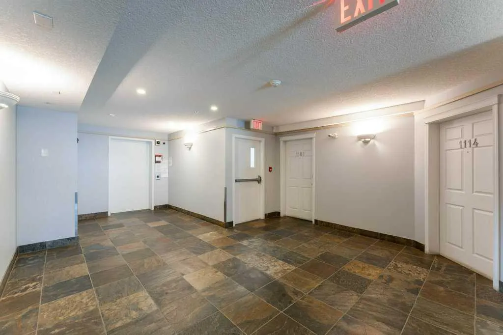 70 Panamount Drive NW, #1109