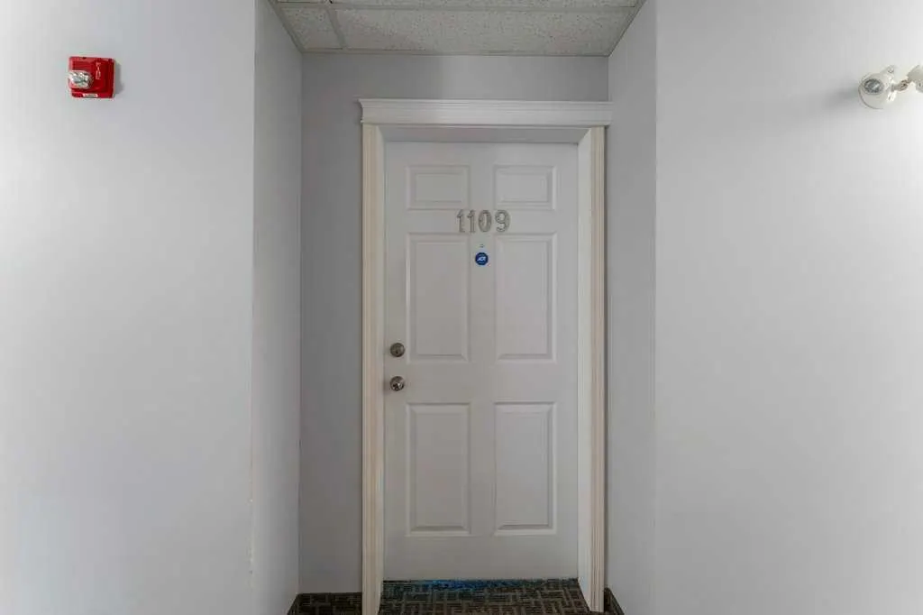 70 Panamount Drive NW, #1109