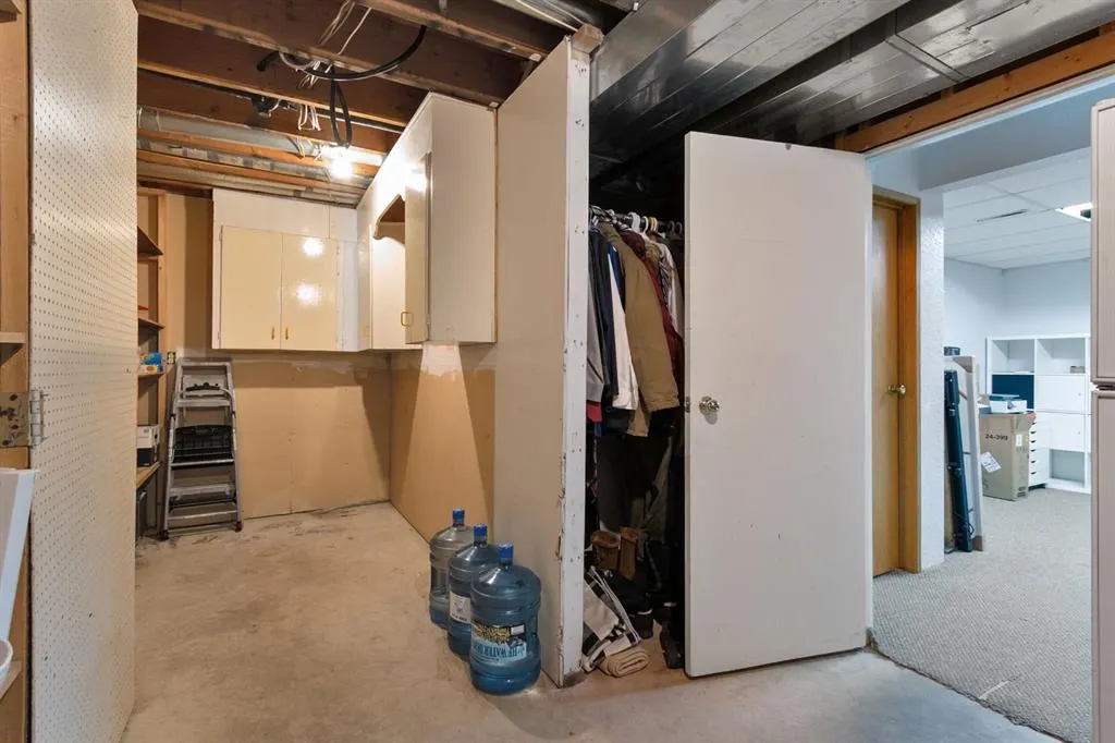 5445 56 Street