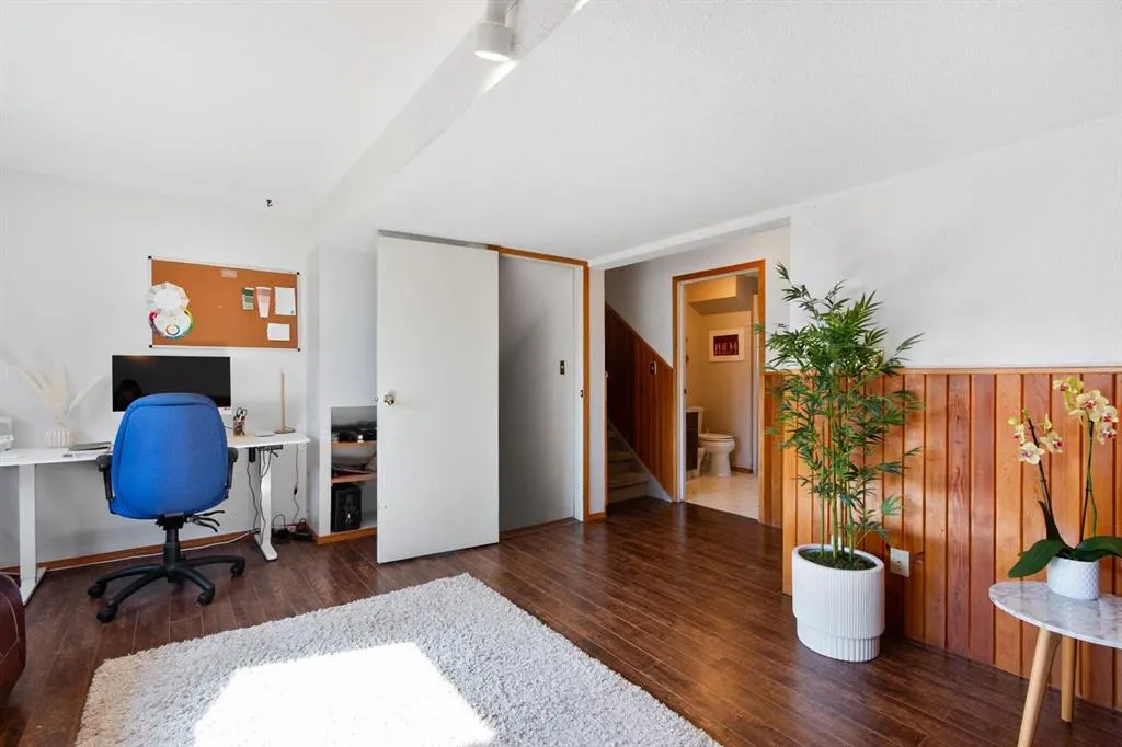 5445 56 Street