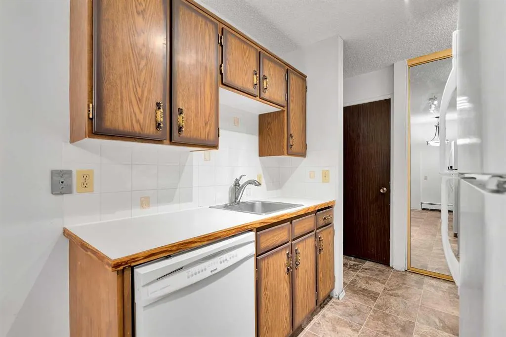 4001B 49 Street NW, #2106