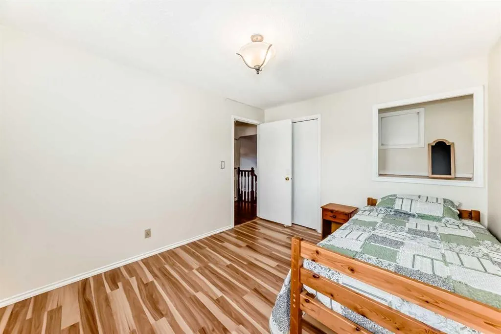 35 Ray Avenue NW