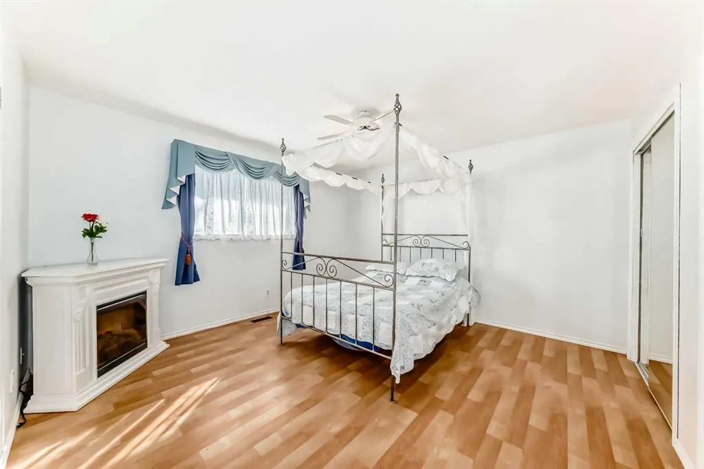 35 Ray Avenue NW