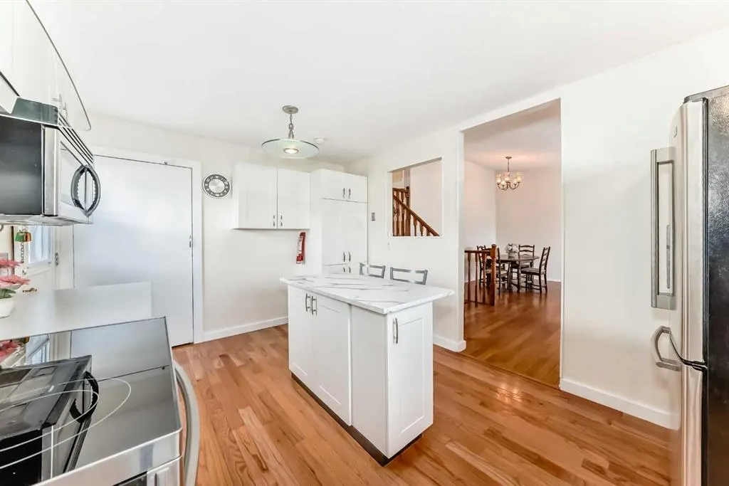 35 Ray Avenue NW