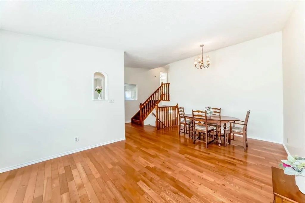 35 Ray Avenue NW