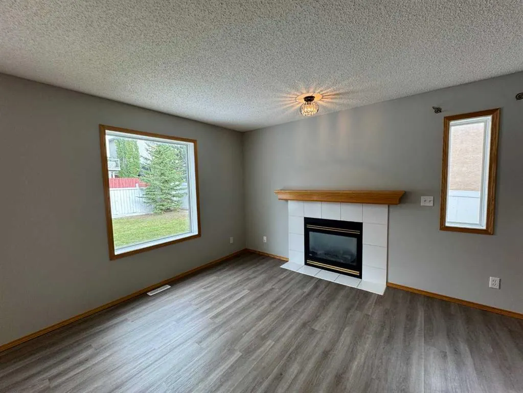 22 Arbour Butte Road NW