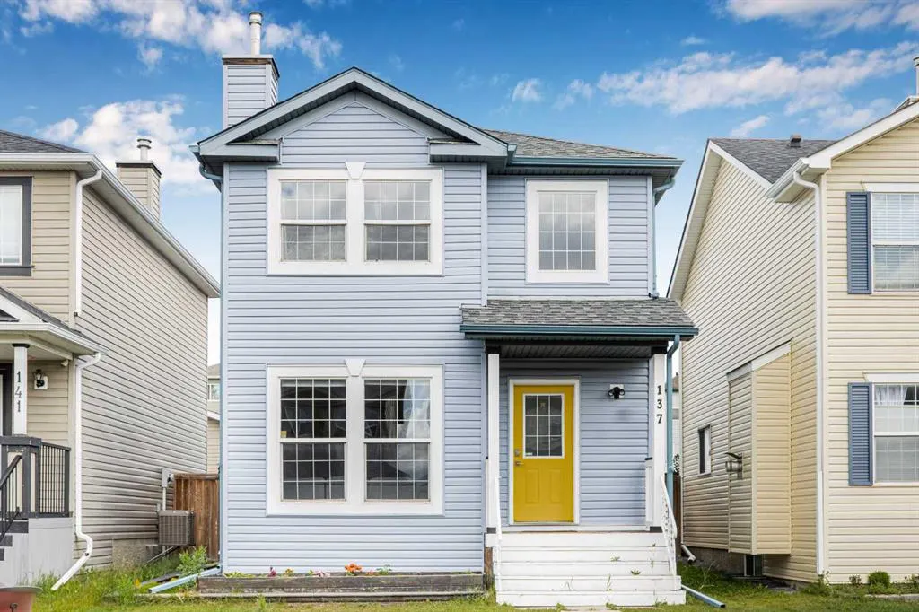 137 Covepark Crescent NE