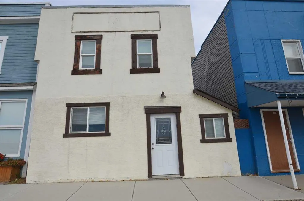 104 Railway Street