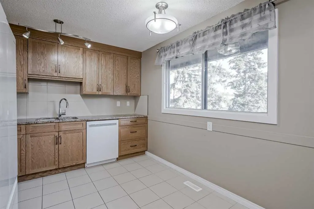 27 Silver Springs Drive NW, #20