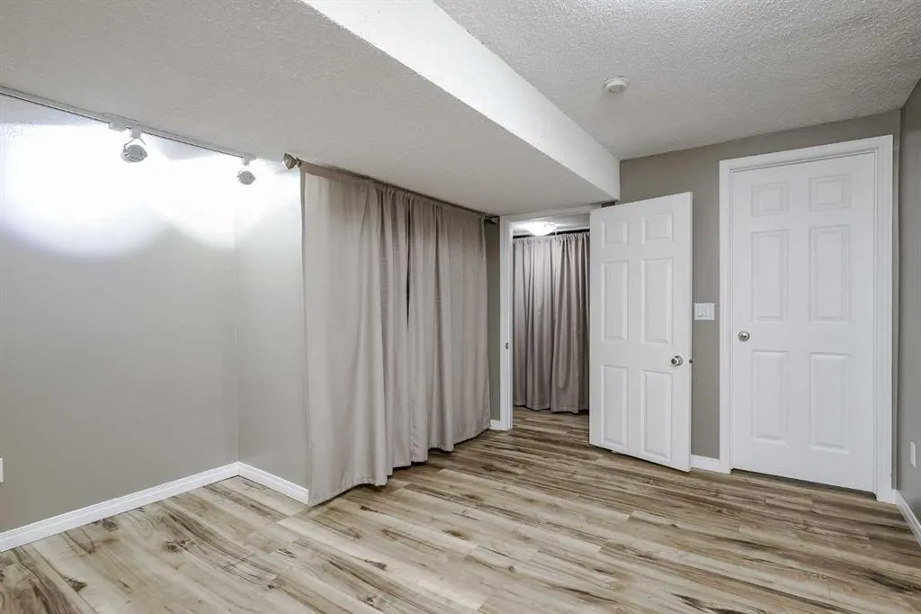 27 Silver Springs Drive NW, #20