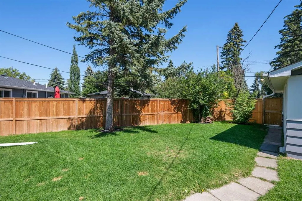 94 Haysboro Crescent SW