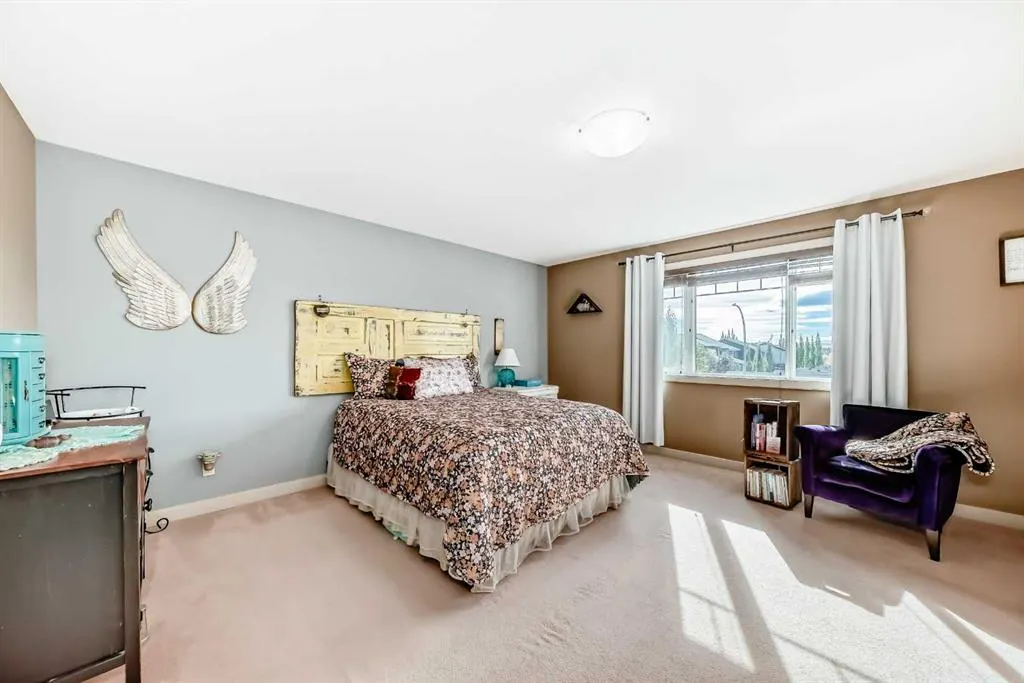 242 Fireside Place