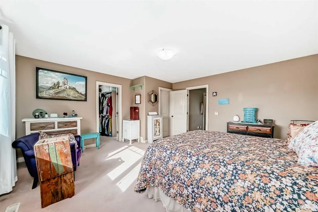 242 Fireside Place