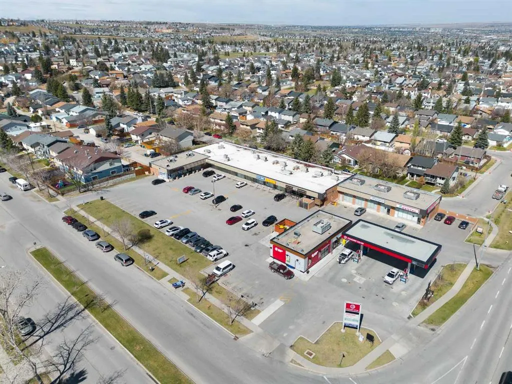 131 Macewan Meadow Way NW