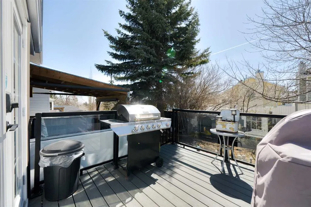131 Macewan Meadow Way NW