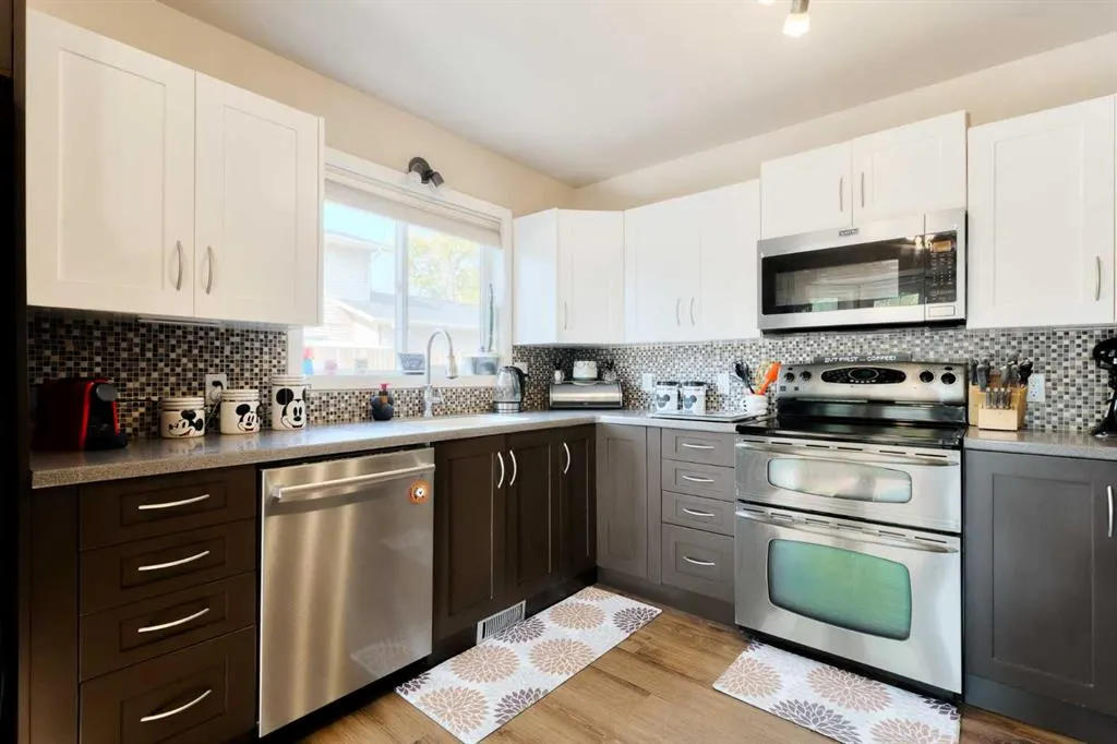 131 Macewan Meadow Way NW