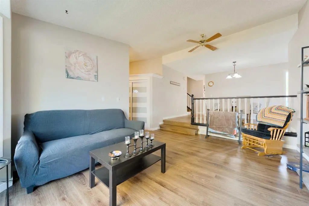 131 Macewan Meadow Way NW
