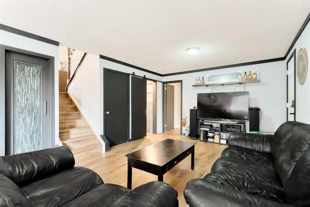 131 Macewan Meadow Way NW