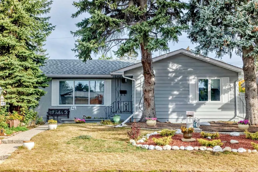 44 Gordon Drive SW