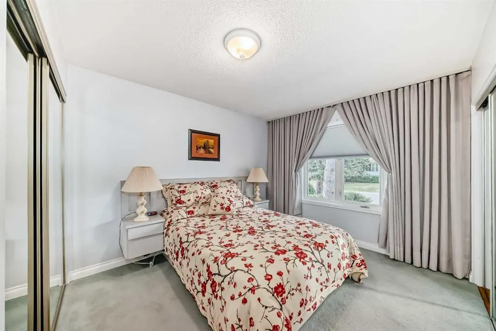 44 Gordon Drive SW