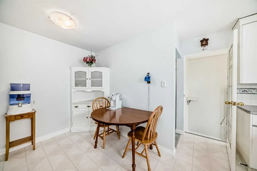 44 Gordon Drive SW