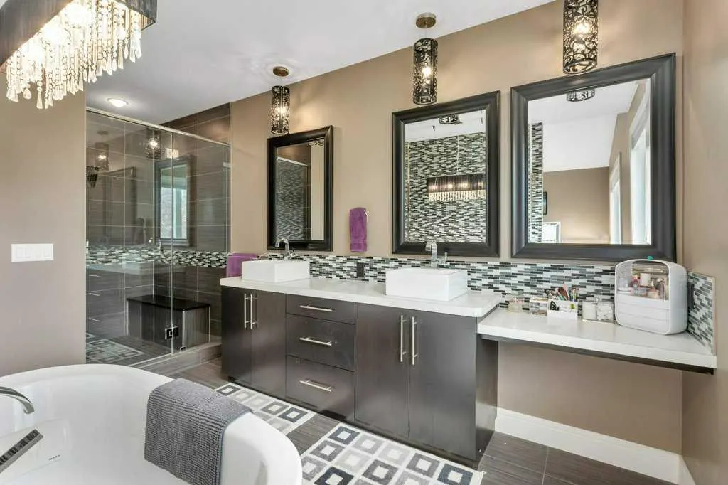 19 Trump Place