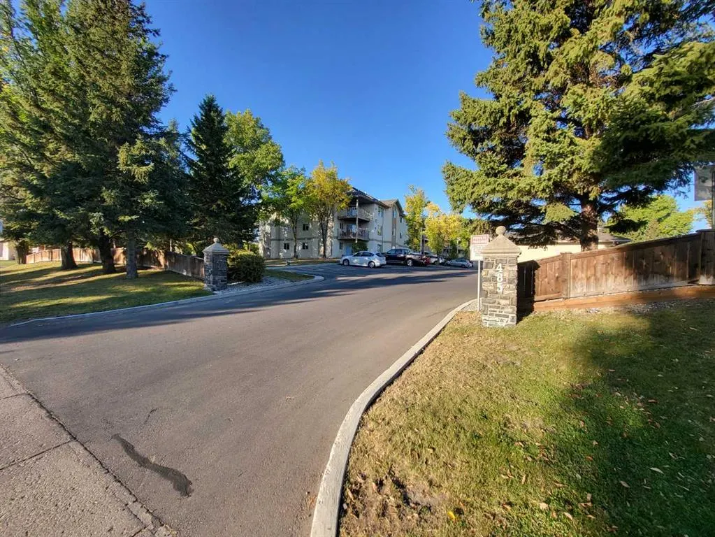 485 Redcrow Boulevard W, #113
