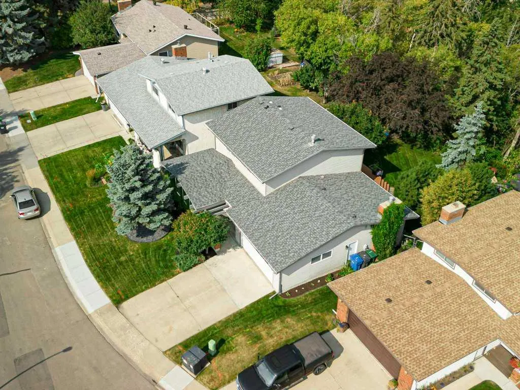94 Welton Crescent