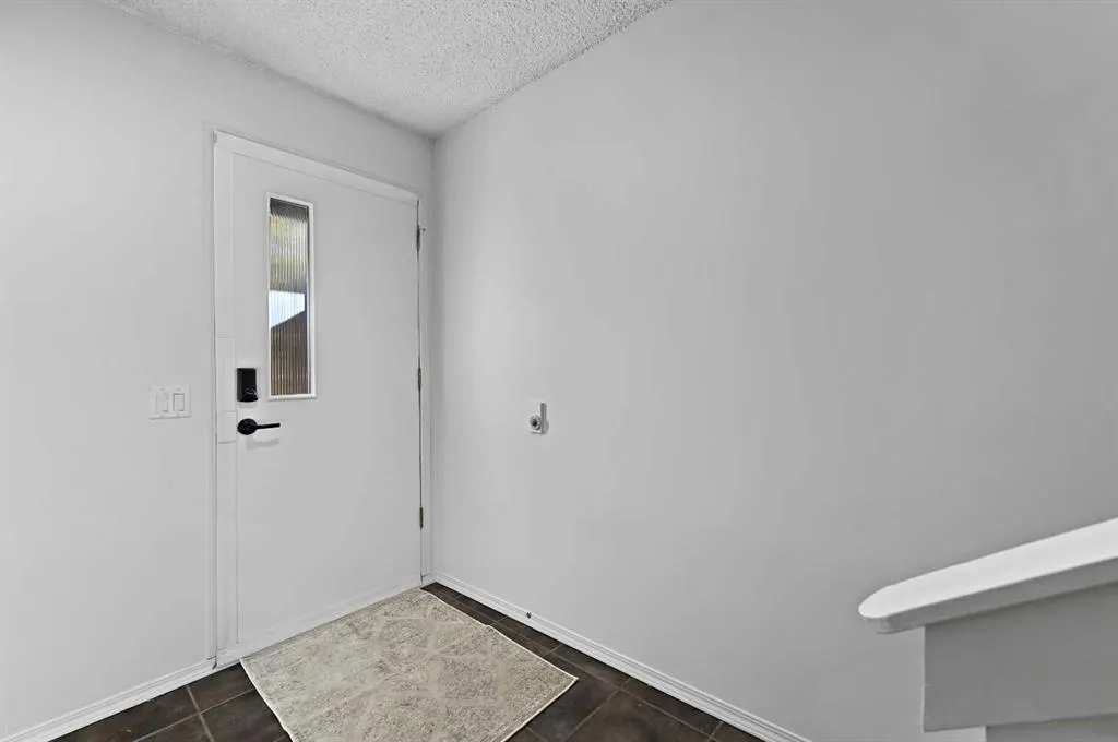 26 Brae Glen Court SW