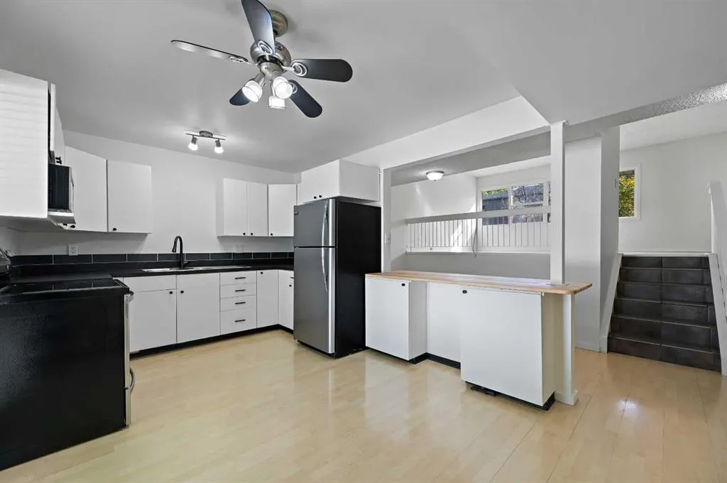 26 Brae Glen Court SW