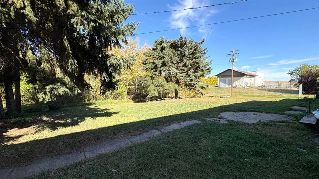 6 Lawley Avenue