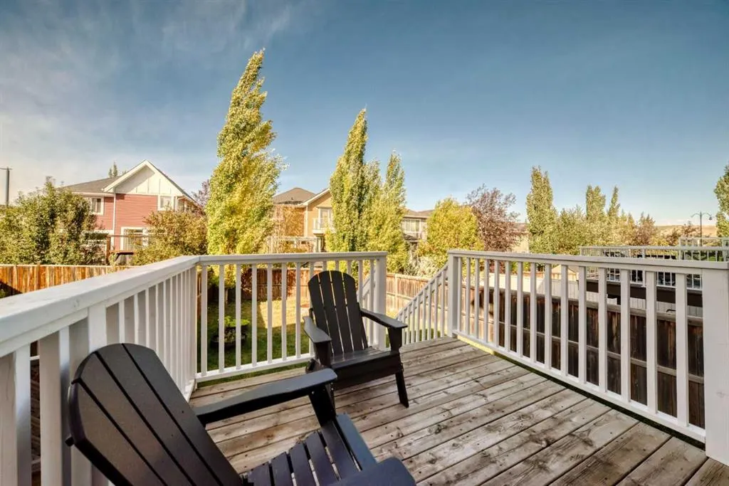 790 River Heights Crescent