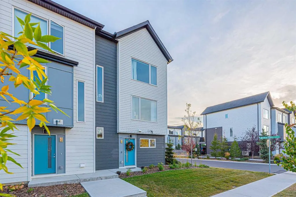 71 Skyview Ranch Avenue NE