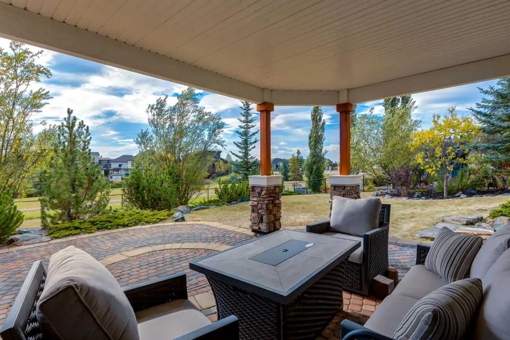 55 Monterra Cove