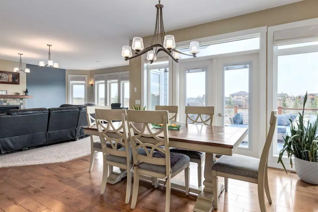 55 Monterra Cove