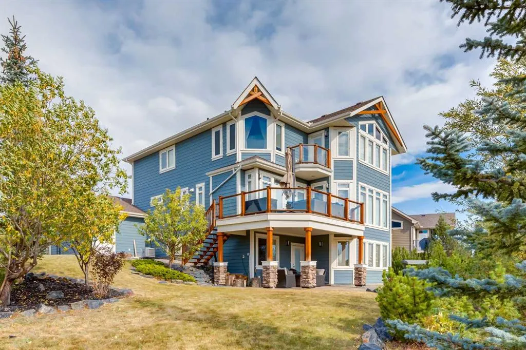 55 Monterra Cove
