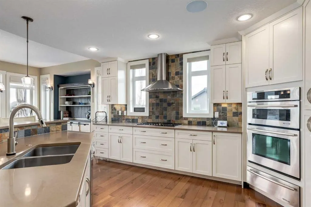 55 Monterra Cove