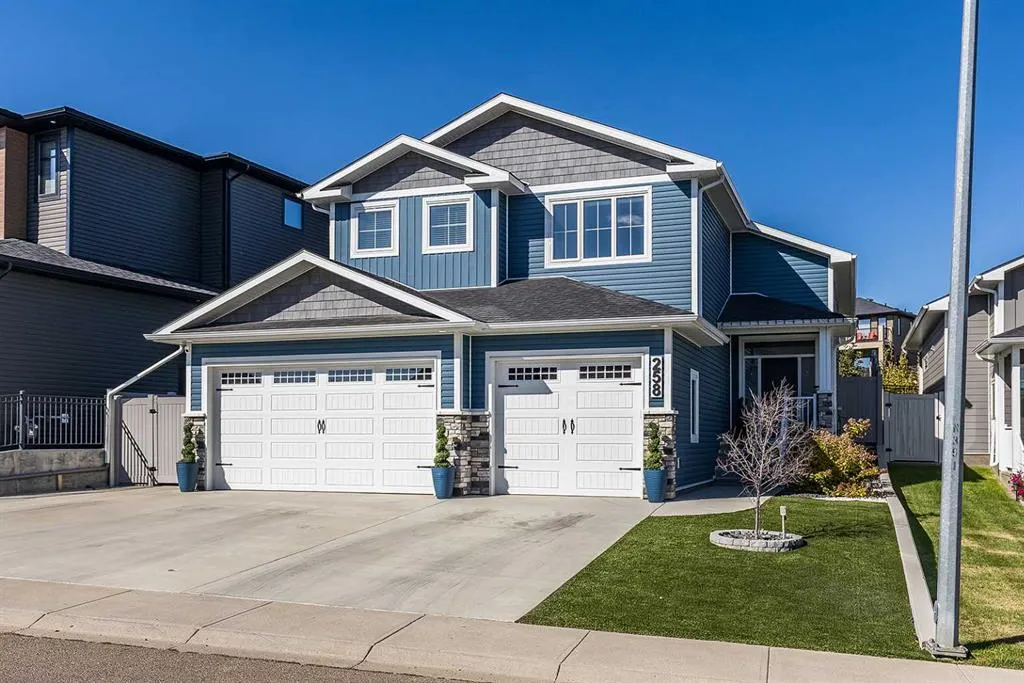 258 Ranchview Crescent NE