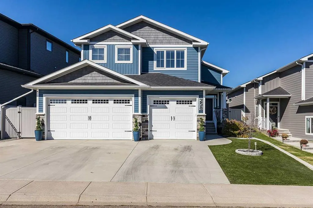 258 Ranchview Crescent NE
