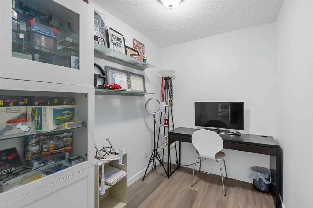 8 Bridlecrest Drive SW, #1310
