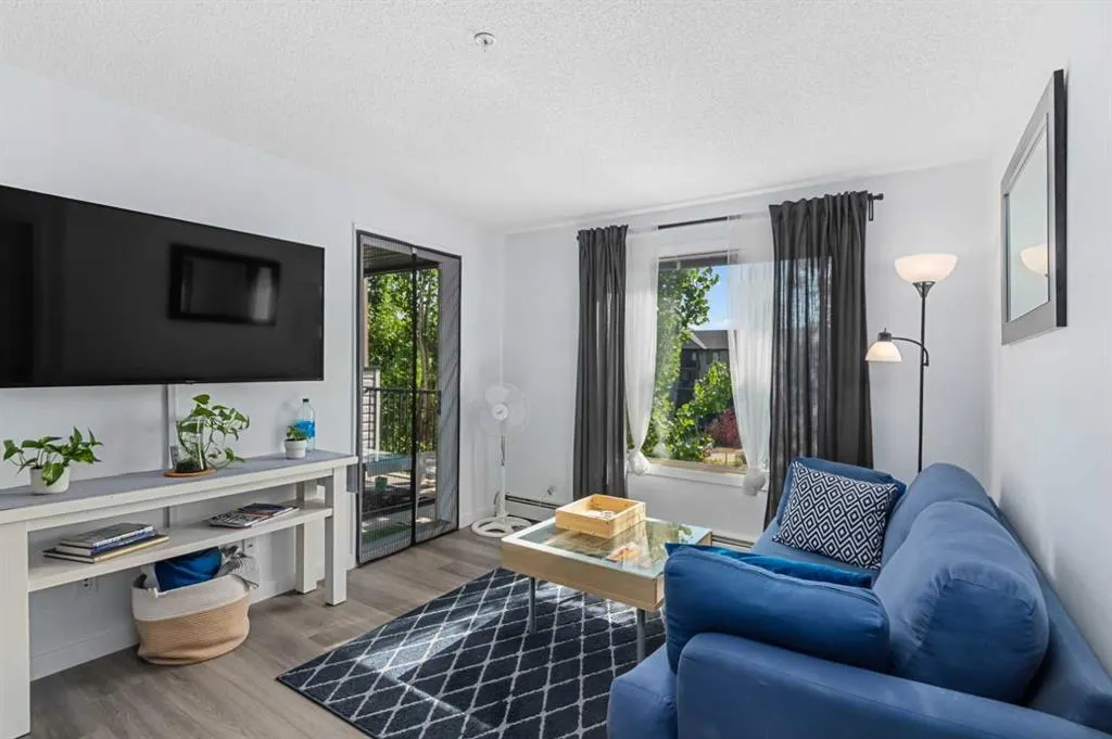 8 Bridlecrest Drive SW, #1310