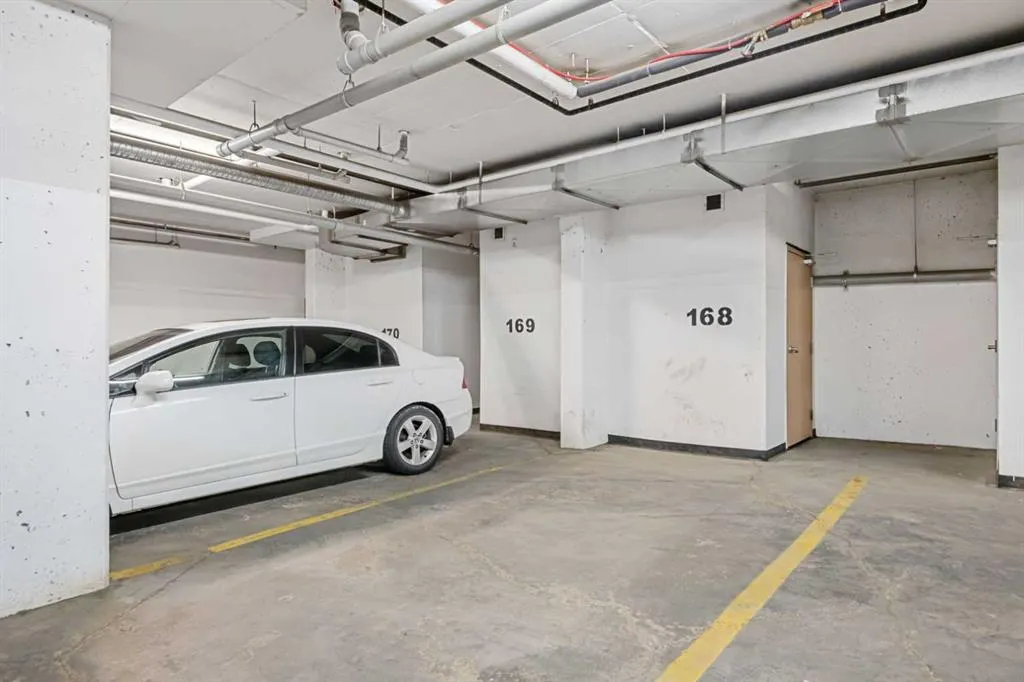 8 Bridlecrest Drive SW, #1310