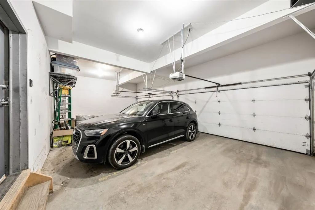 2428 30 Street SW, ##4