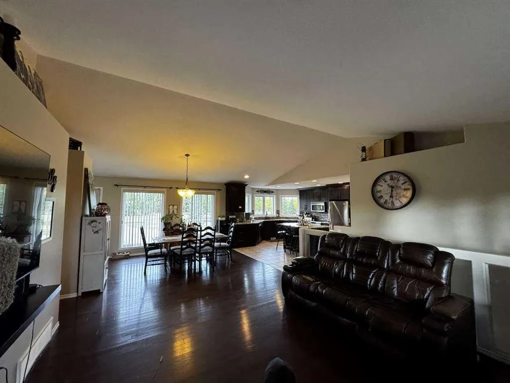 85 Willow Drive