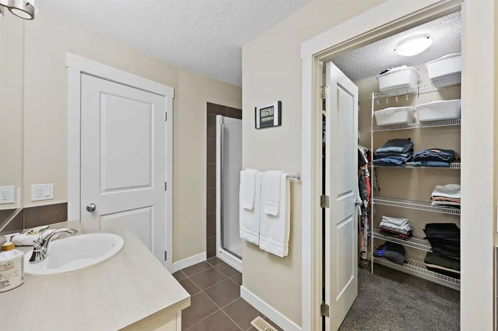 138 Nolan Hill Drive NW
