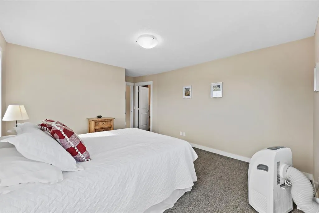 138 Nolan Hill Drive NW